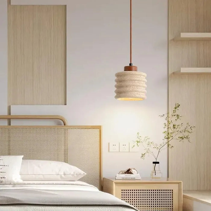 Minimalistisk travertinlampa TAKLAMPA.SE