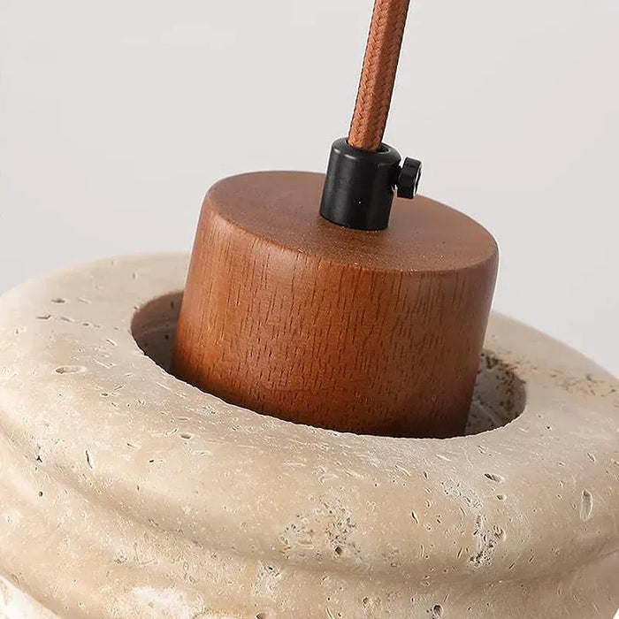 Minimalistisk travertinlampa TAKLAMPA.SE