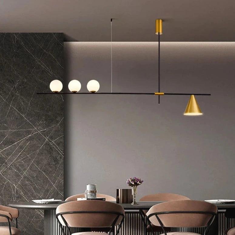 stor-taklampa-med-munblasta-kulor-m-guld-taklampa-se-1198622603 TAKLAMPA.SE Luminaire Plafonnier M - Guld Stor taklampa med munblåsta kulor