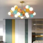 Modern Taklampa i Färgglad Gren-Design