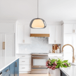 Hem & Trädgård > Belysning > Belysningsarmaturer > Taklampor Modern Kräm Glas Pendellampa