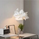 Design taklampa i ljus textil