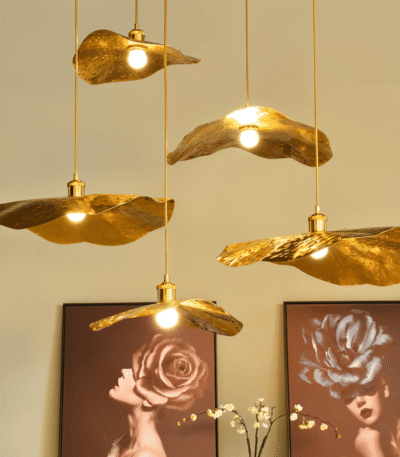 Hem & Trädgård > Belysning > Belysningsarmaturer > Taklampor Lyxig Pendellampa med Lotusblad i Guld