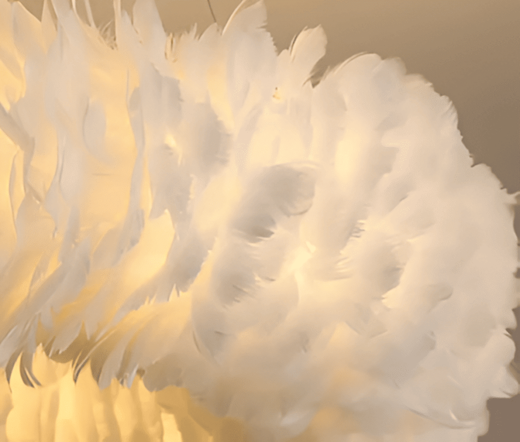 Pendant Lamp Lyxig Cirkelformad Taklampa med vita Fjädrar