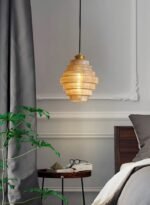 Pendant light Ljuskrona med Trappstegsformad Design